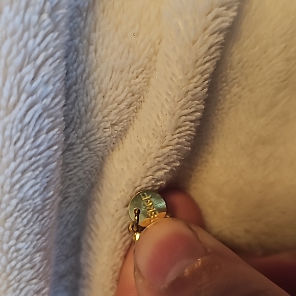 22inch 18k gold filled diamond cut rope chain - Picture 3 of 3